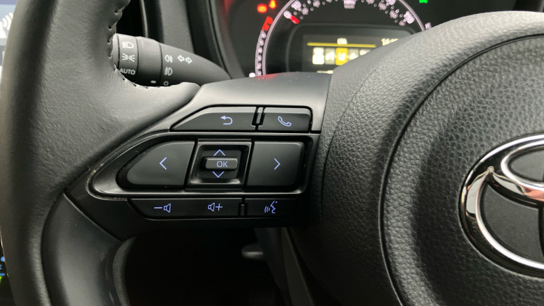 Toyota Aygo X 1.0 VVT-i Edge 5dr Petrol Hatchback